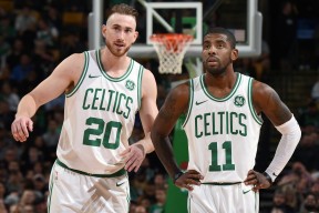 乐鱼体育app下载地址-欧洲足球联赛激战正酣，争冠悬念逐渐揭晓！，欧洲足球赛事